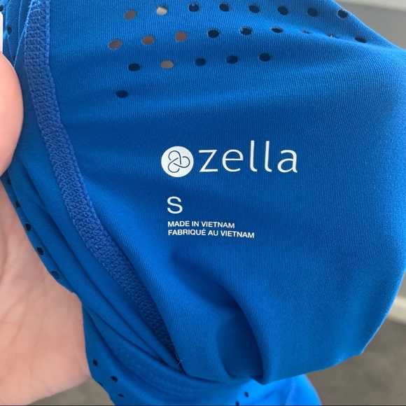 Zella cut out breathable lightweight workout top - Picture 5 of 5